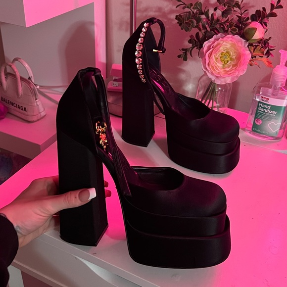 Versace Shoes - Versace Black Platform Heels
